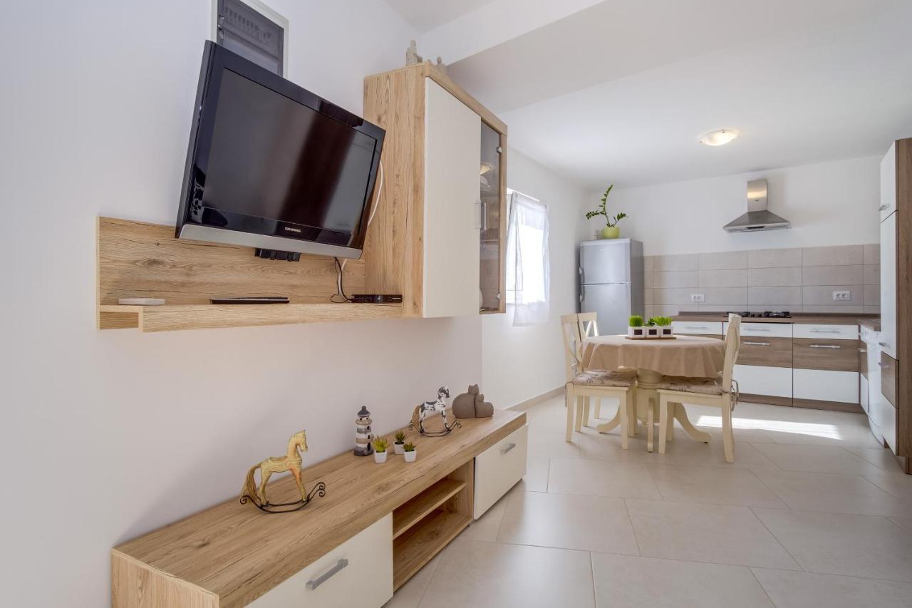 Apartment Angela Cunski Экстерьер фото